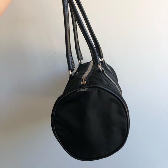 Prada Nylon Black Handbag ZIP Double Handles - Picture 5 of 9